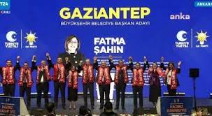 Gaziantep de Vatandaş'lar Gaziantep'te, başkanlığa 3'üncü kez aday gösterilen Fatma Şahin 'e Tepkili  mi ?